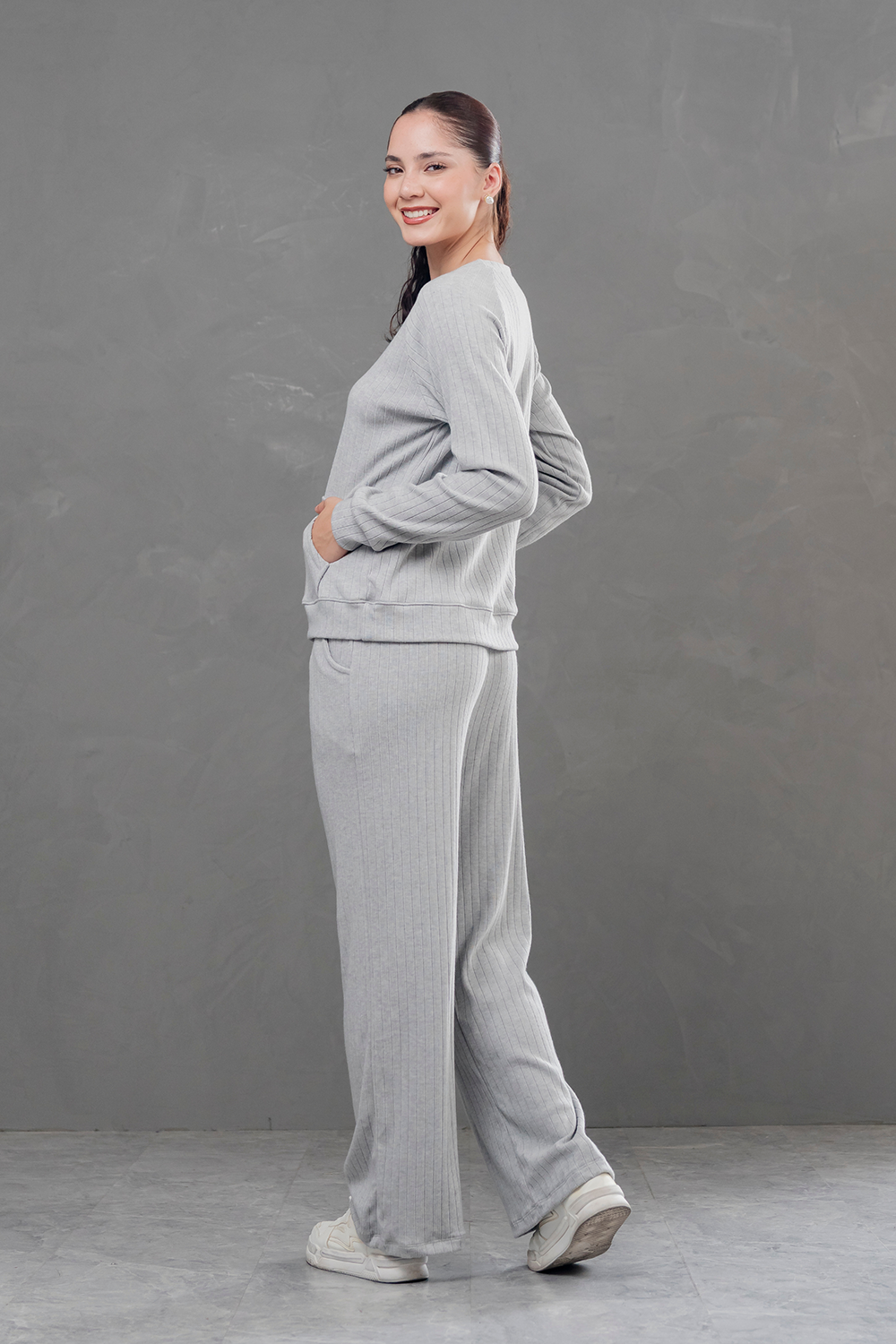 Ambar Comfy Set