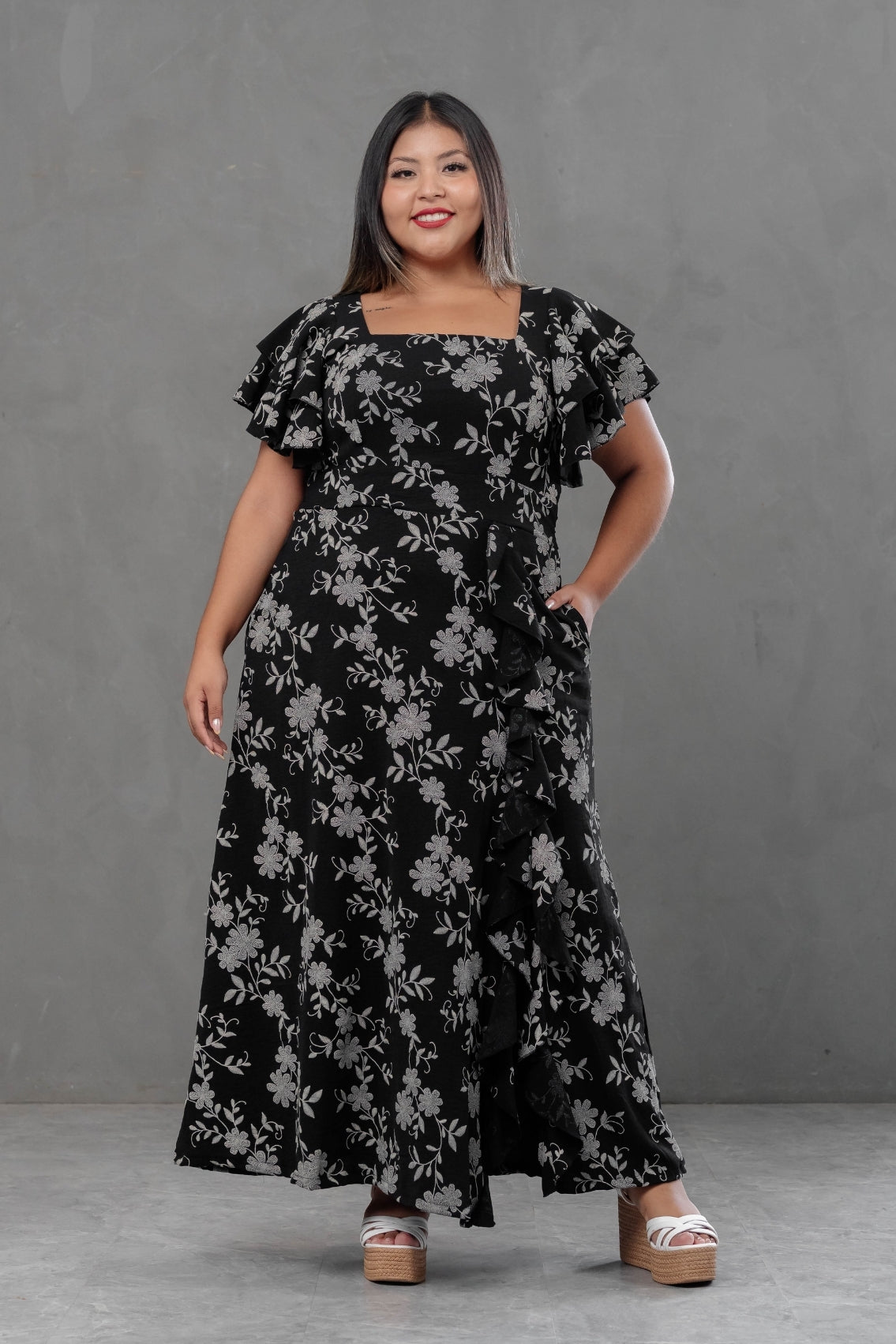 Maxivestido Agatha floral con escote cuadrado