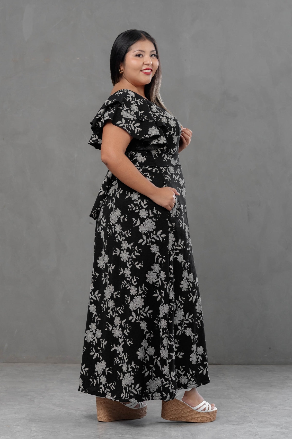 Maxivestido Agatha floral con escote cuadrado