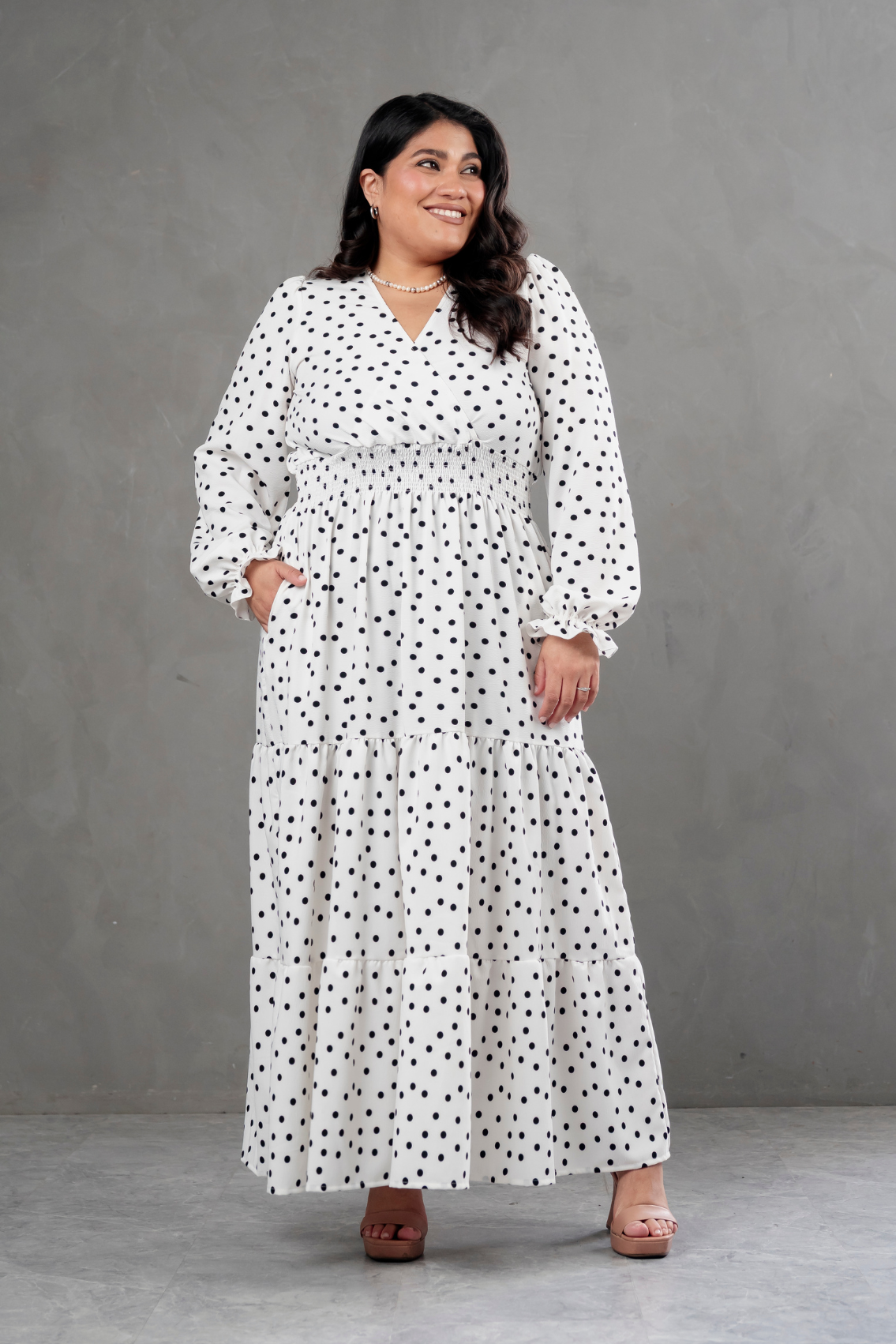 Maxivestido Lara Polka Dots blanco