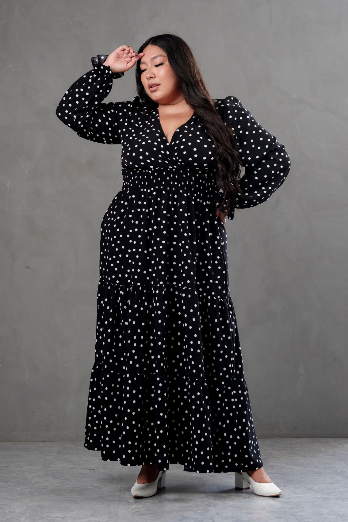 Maxivestido Lara Polka Dots negro