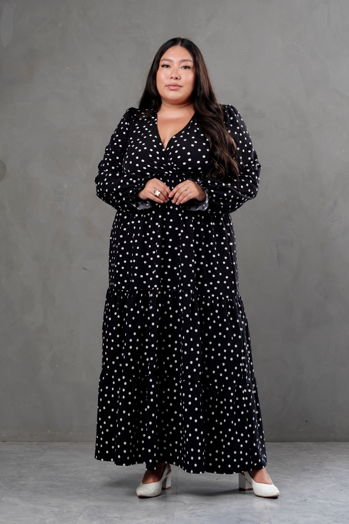 Maxivestido Lara Polka Dots negro