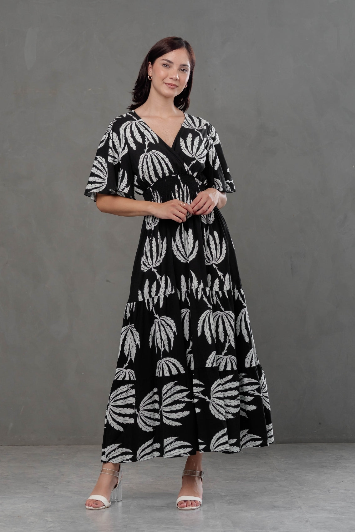 Maxivestido Naira Mangas acampanadas