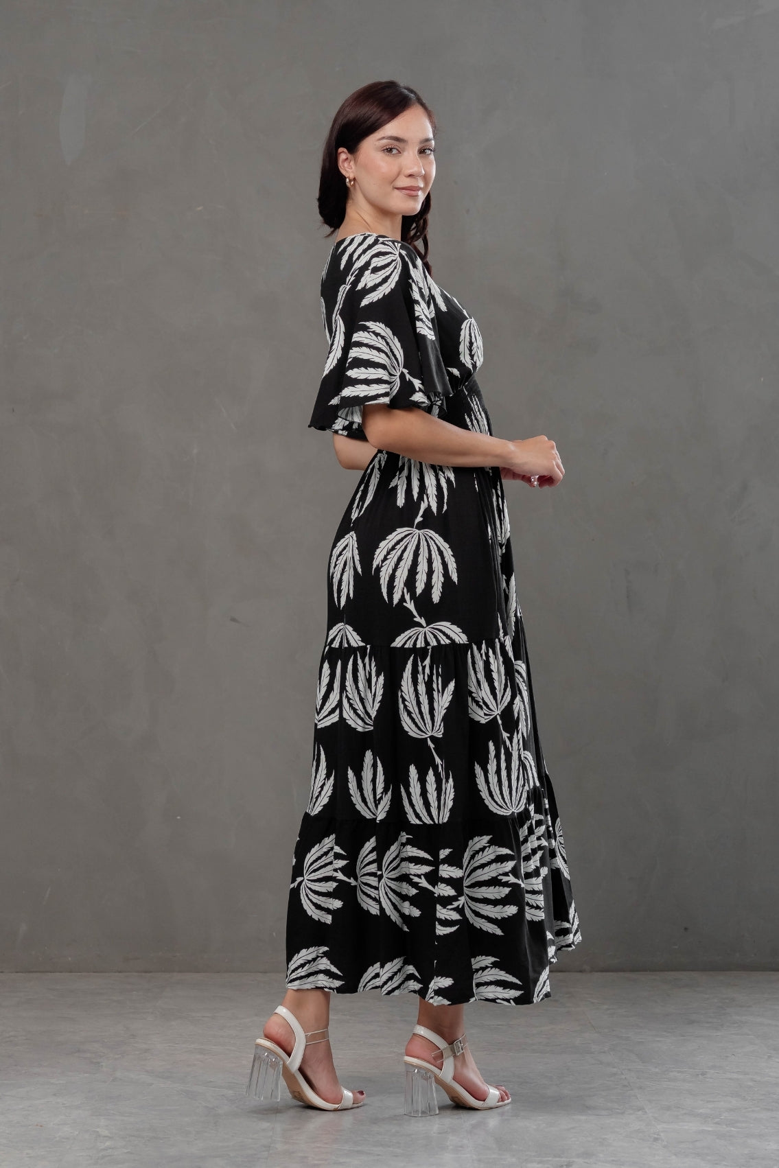 Maxivestido Naira Mangas acampanadas