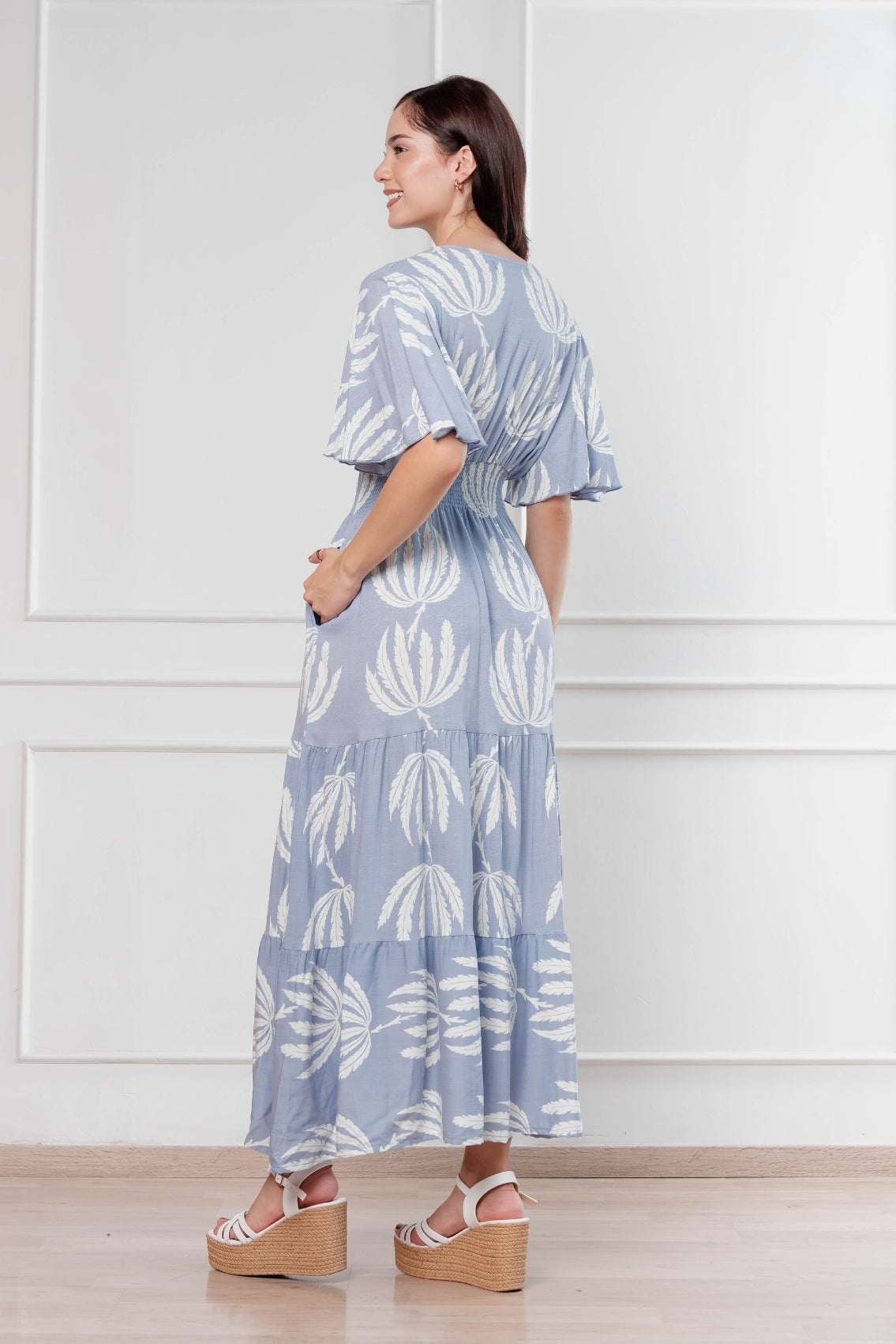 Maxivestido Naira Mangas acampanadas