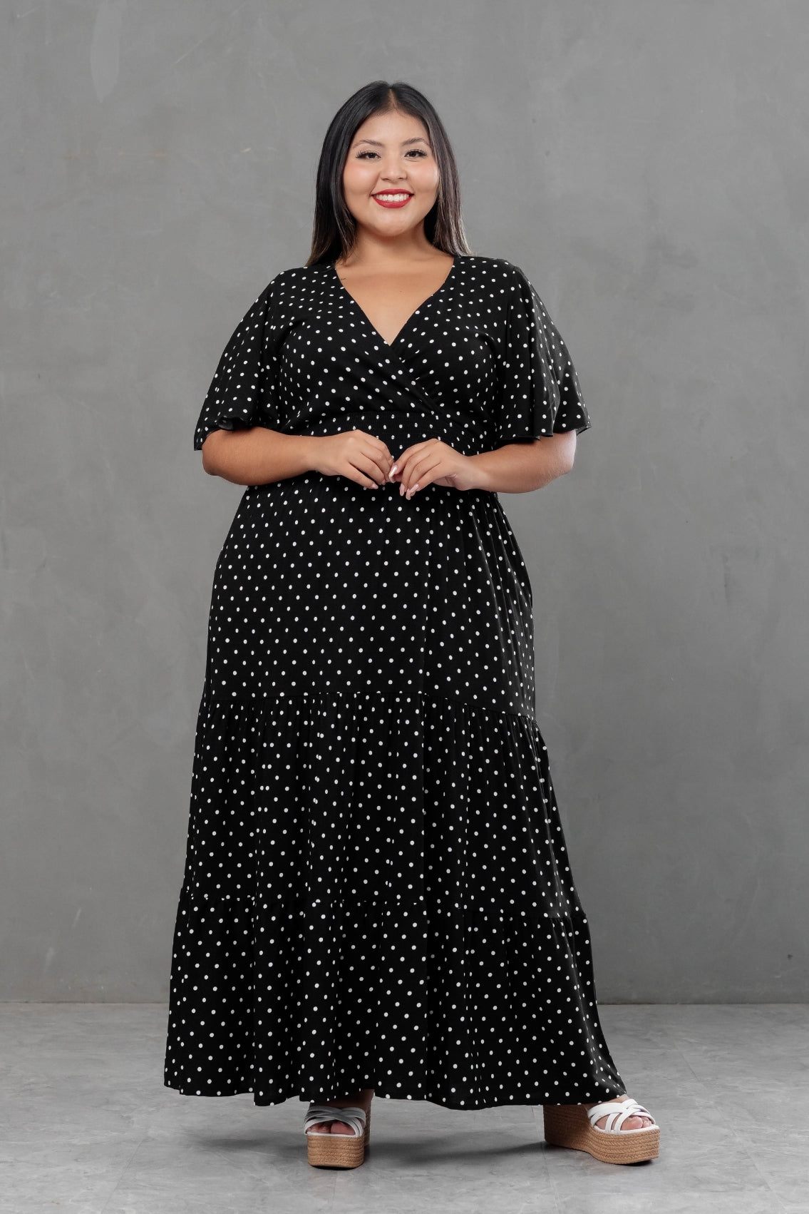 Maxivestido Naira Polka negro
