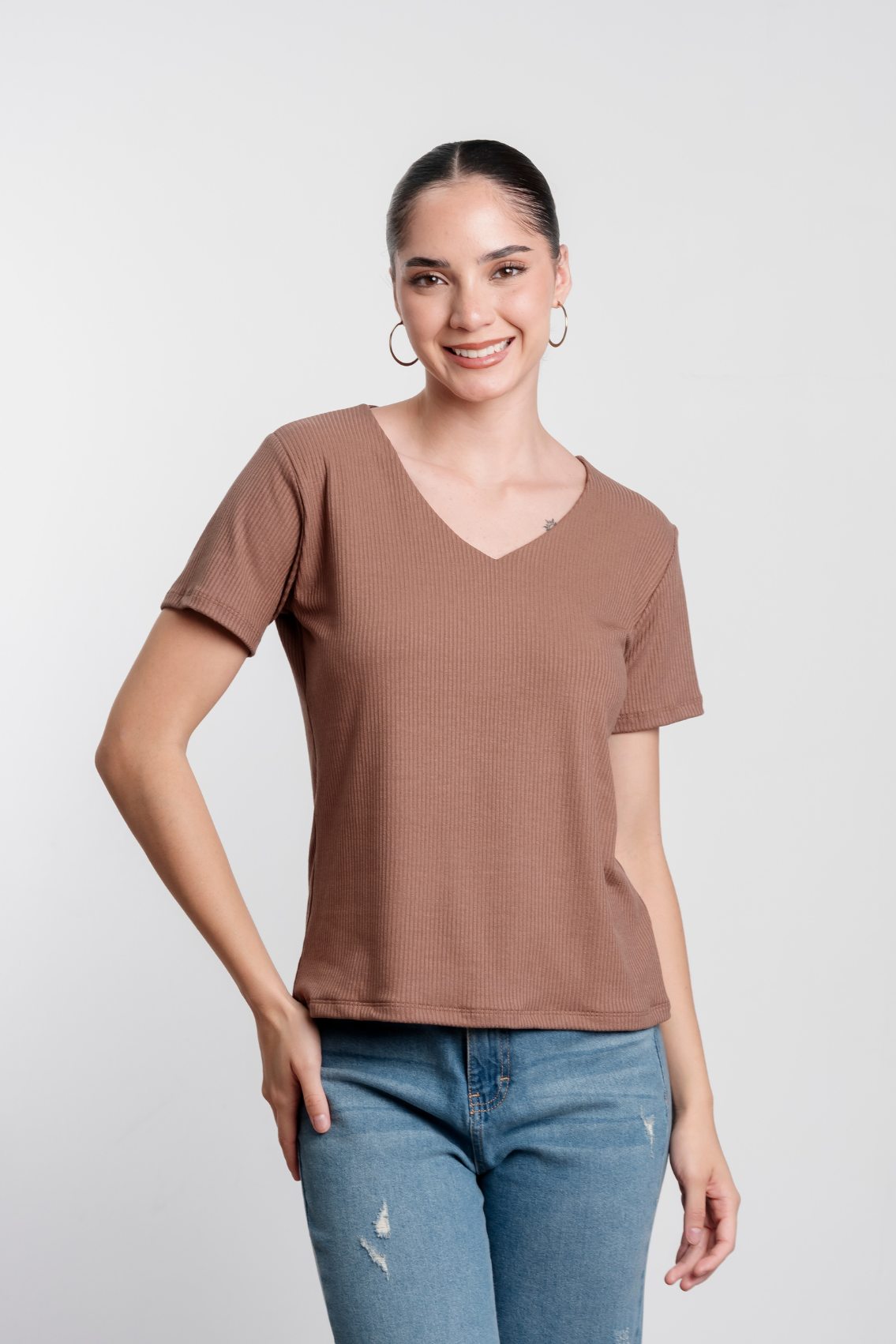 Polo básico manga corta cuello v