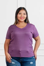 Polo básico cuello V