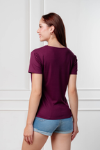 Polo básico cuello V