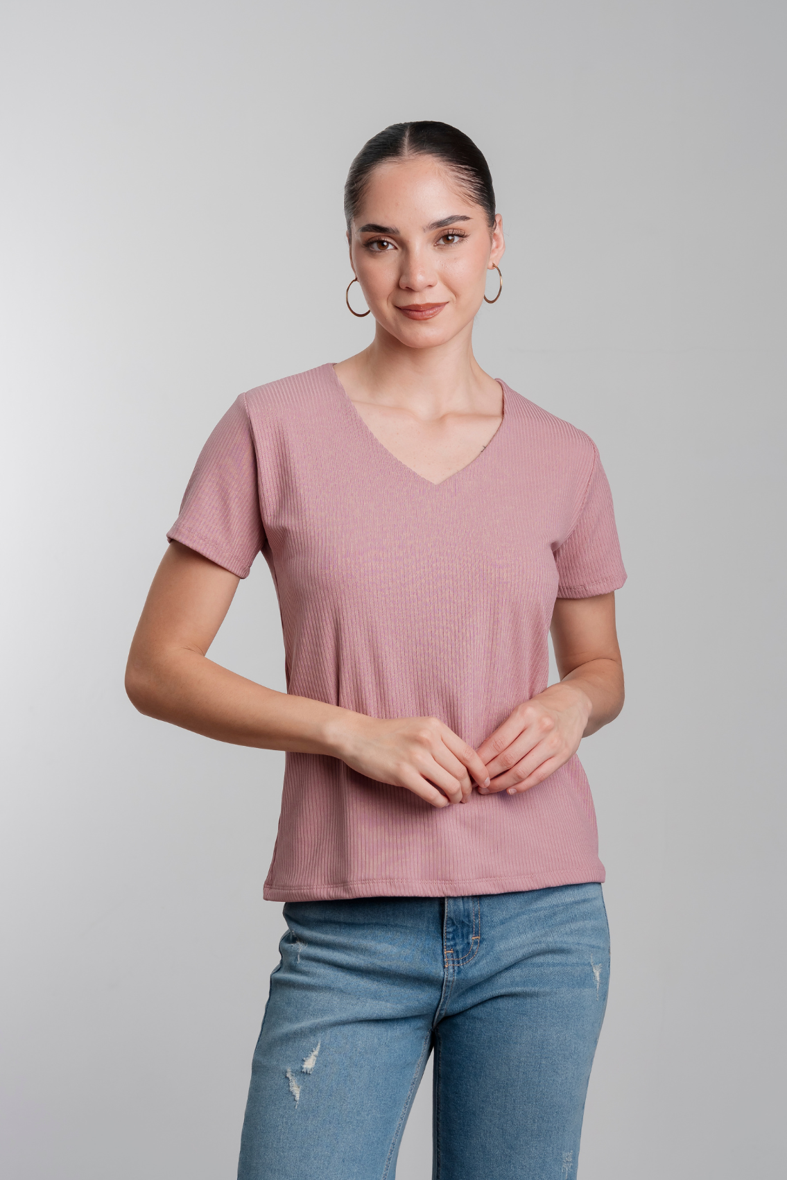 Polo básico manga corta cuello v