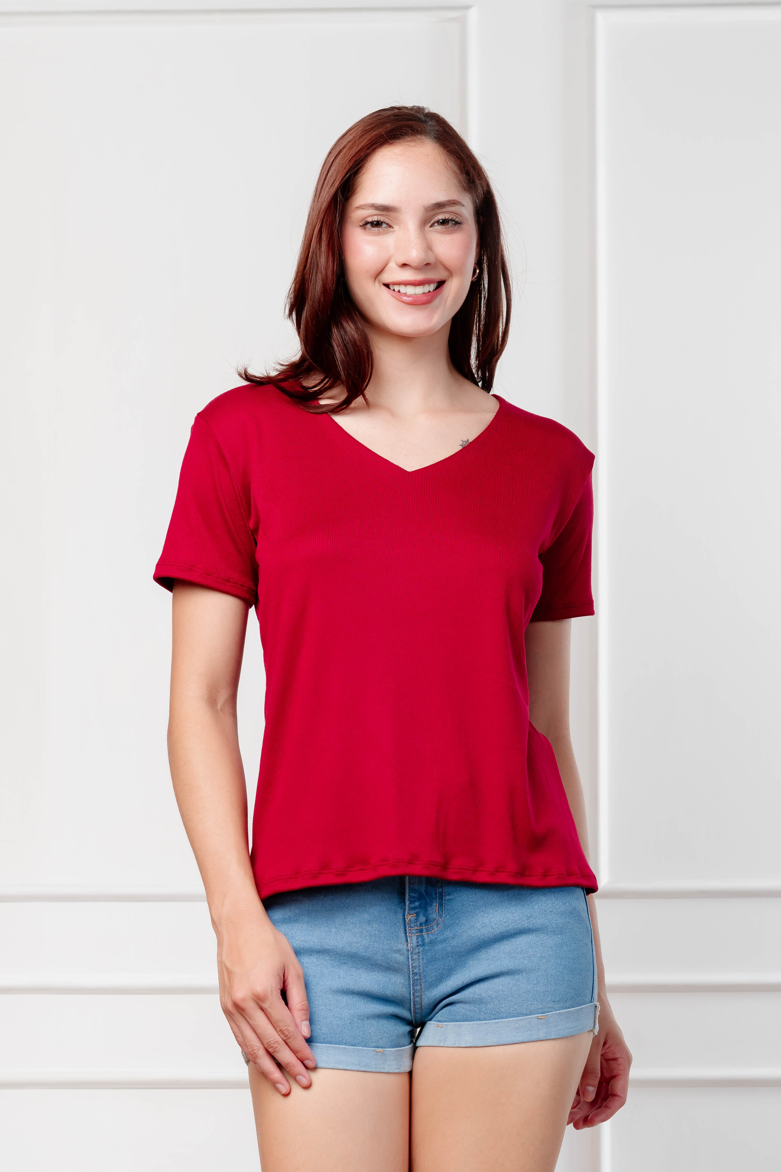 Polo básico cuello V