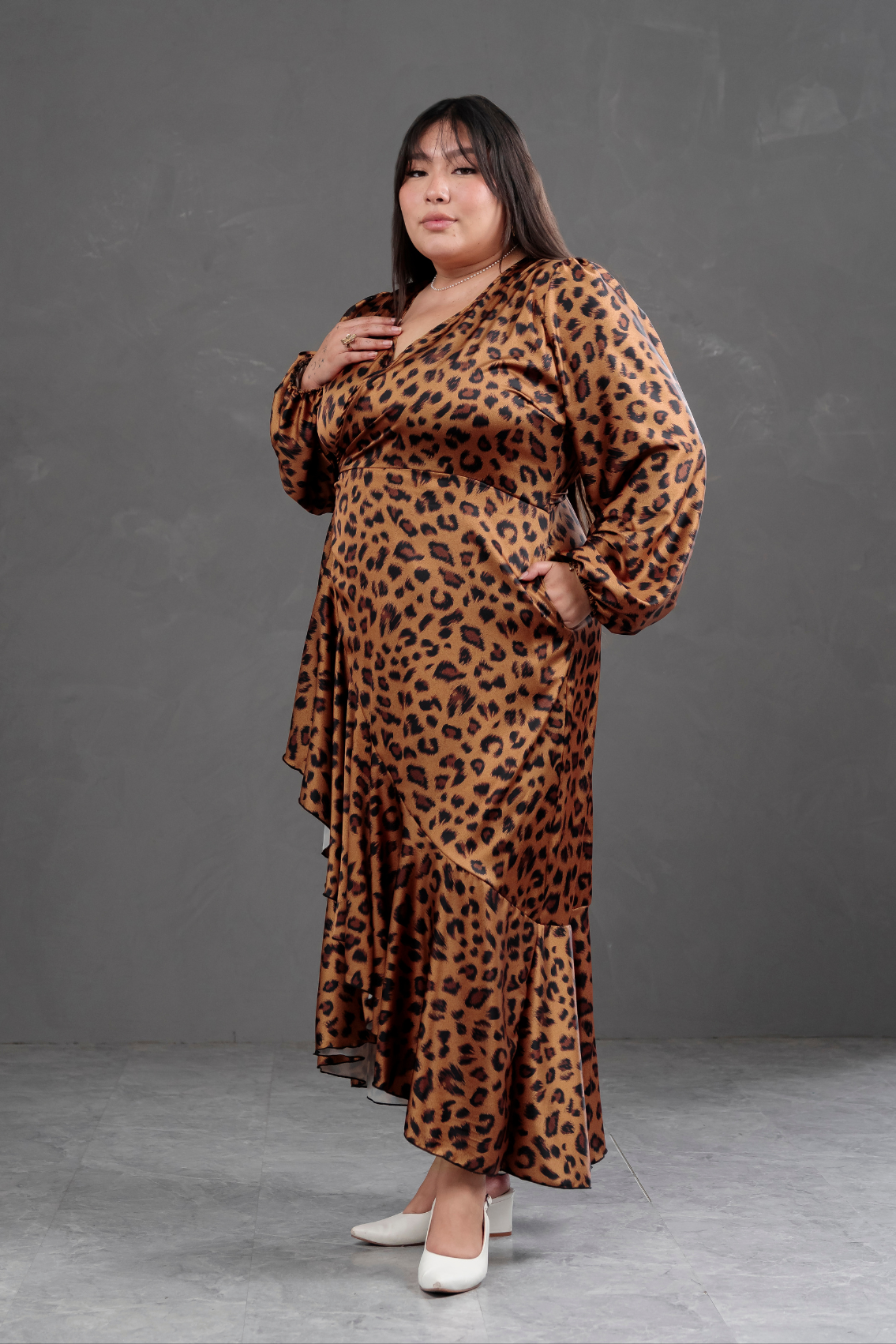 Vestido Envolvente animal print Camel