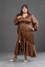 Vestido Envolvente animal print Camel