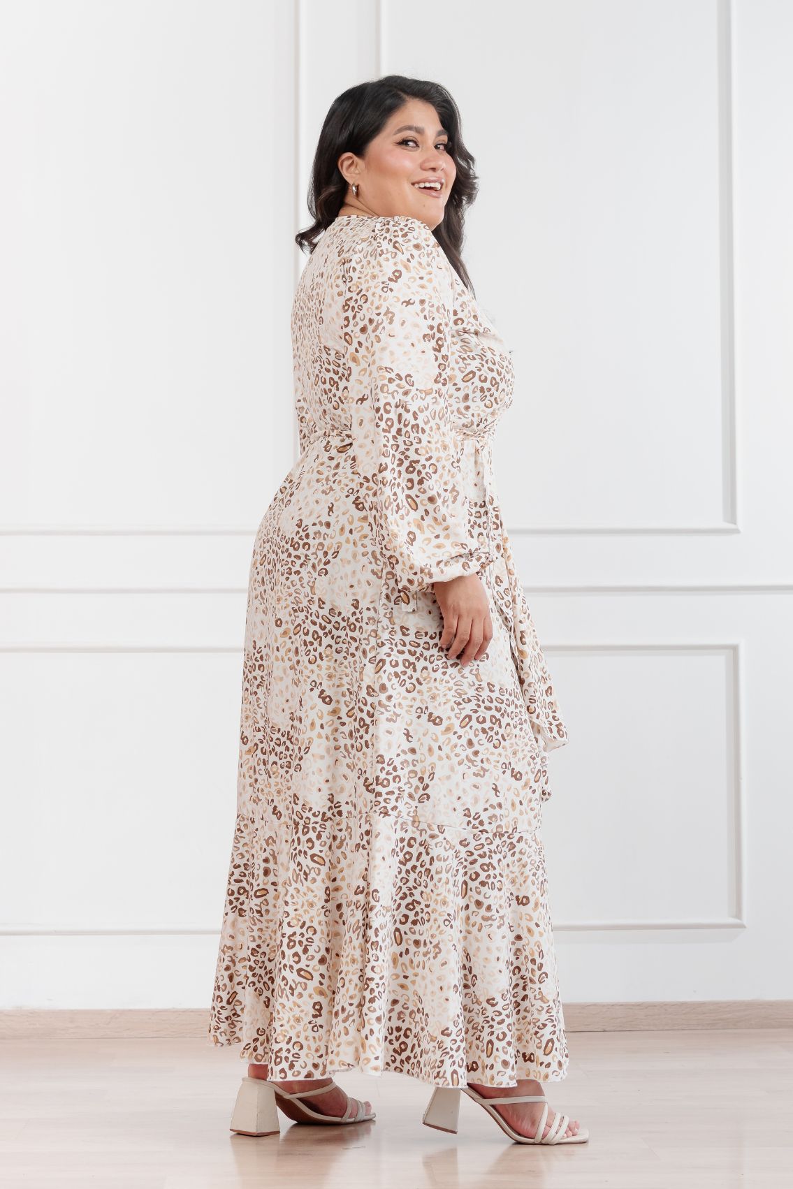 Maxivestido envolvente Valentina Animal Print