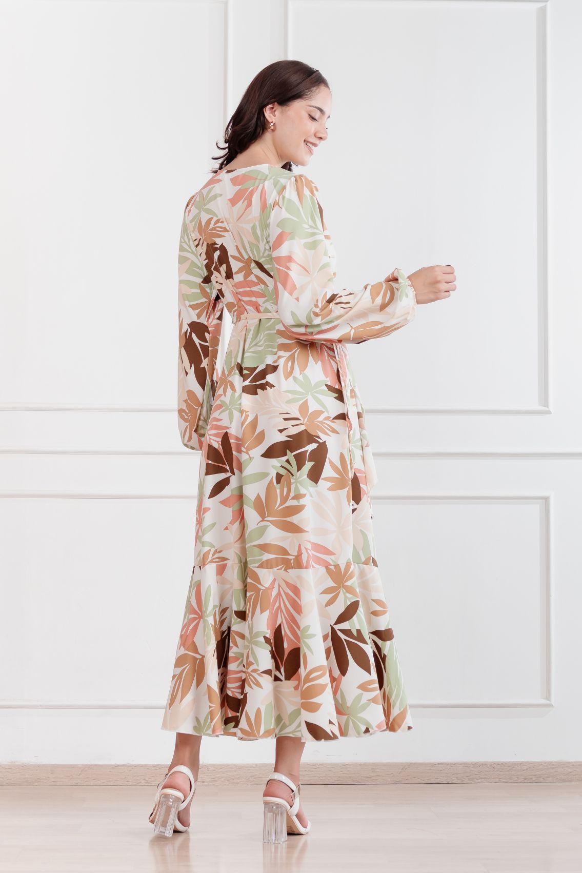 Maxivestido envolvente Valentina hojas