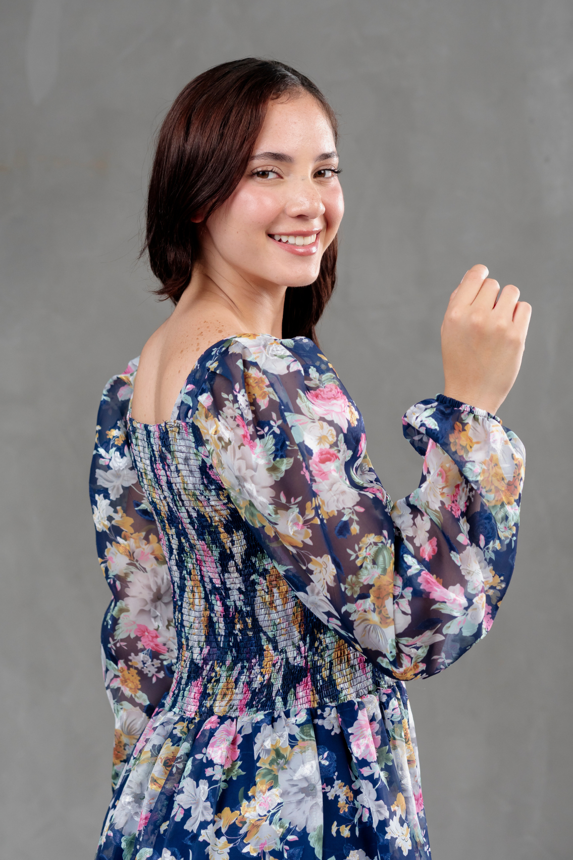 Vestido de gasa Amelia manga larga floreado